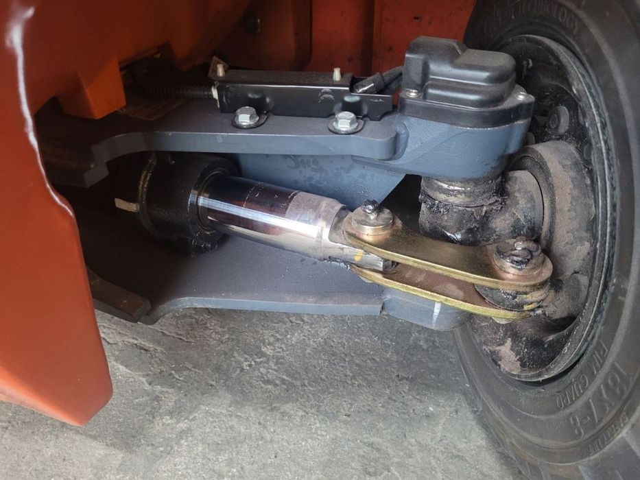 Навантажувач електро, Toyota, вантажопідйомність 3 тонни,