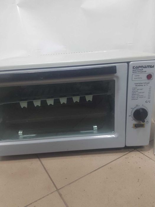 Електрична духовка Карпвти