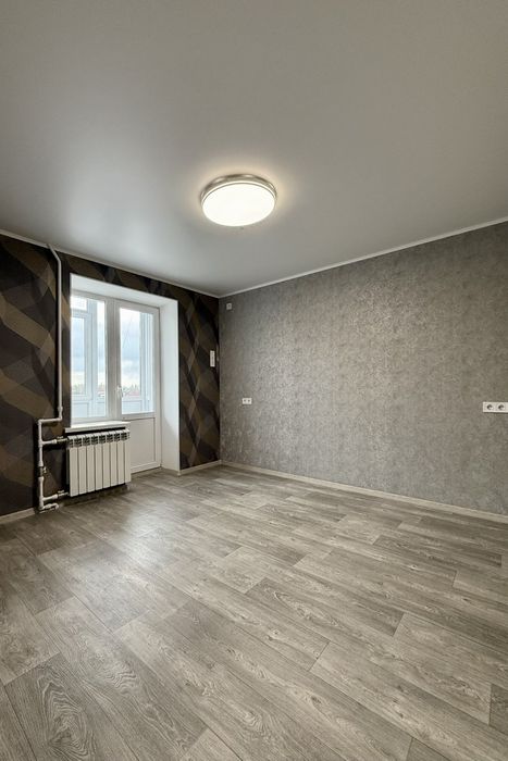 Квартира з новим ремонтом, меблями  та технікою
