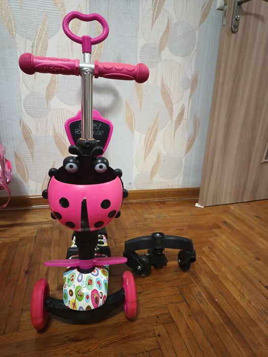 Продам самокат 5в1