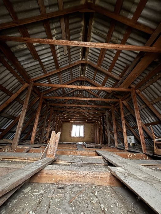 р Будинок з ділянкою 20 соток, можливість озера, укріплений фундамент