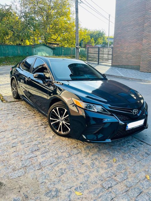 Аренда авто, прокат авто в Запорожье toyota camry 70