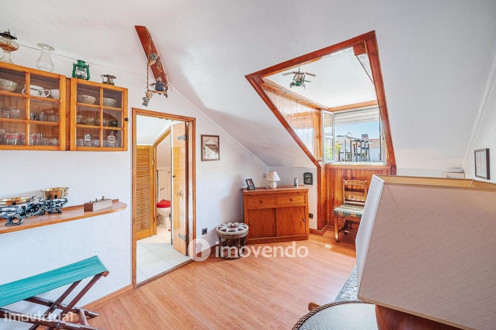 Apartamento T3 Duplex, com muita luz natural, no centro de Lisboa