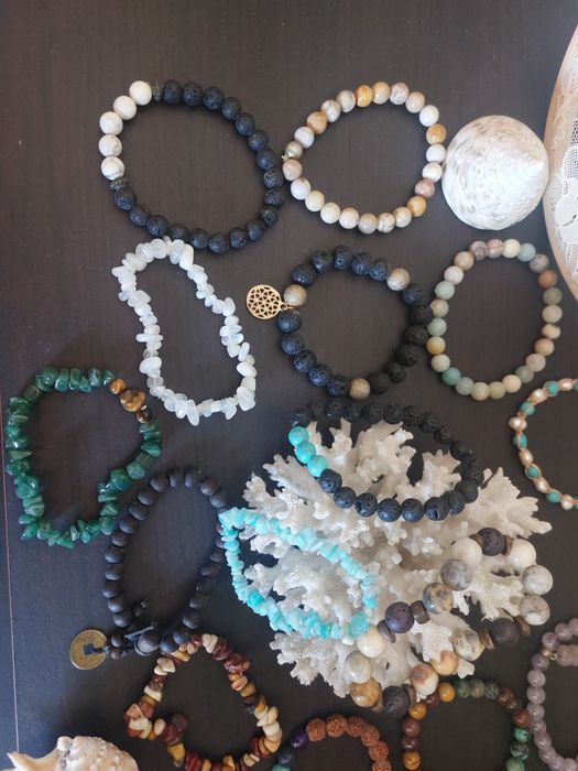 Pulseira de pedra natural