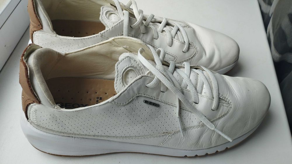 Кроссовки geox ,кожа, оригинал, 41 размер