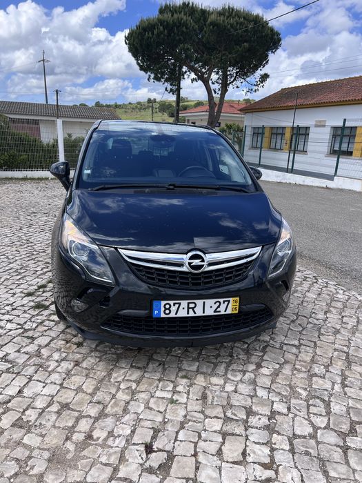 Opel zafira tourer