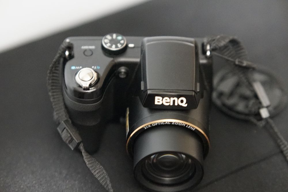 Aparat BENQ GH600