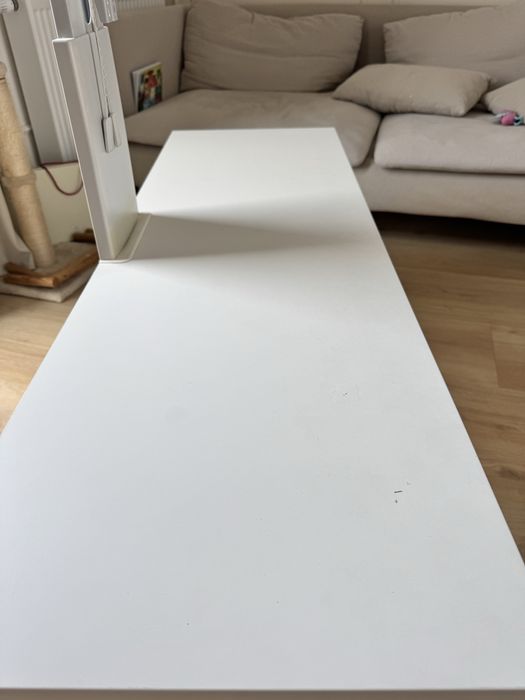 Szafka RTV ikea z uchwytem do TV