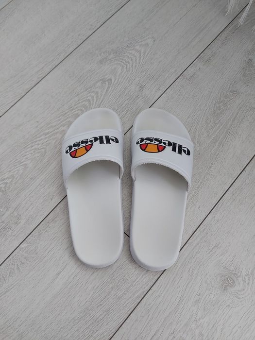 Klapki 38 ellesse biale