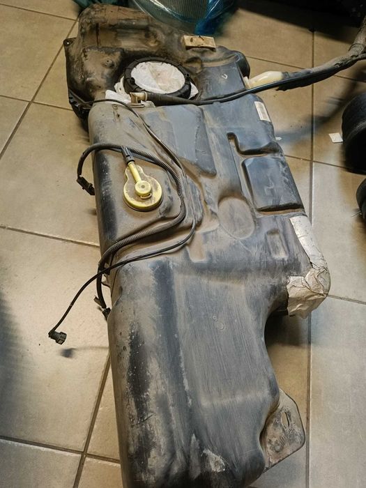 Zbiornik paliwa Peugeot 3008