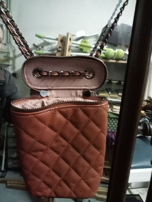 Vendo 4 bolsas de senhora como novas