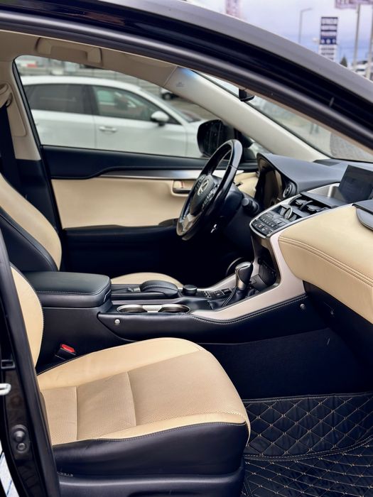 Lexus NX 300 h Salon Polska