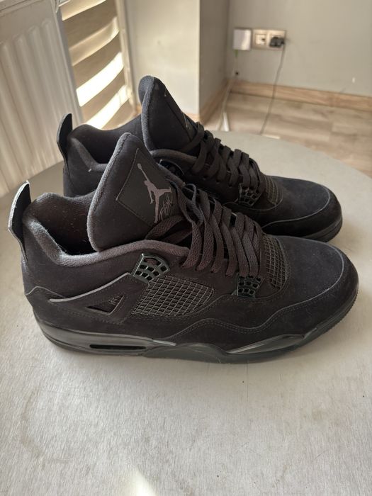 Jordan 4 Black Cat