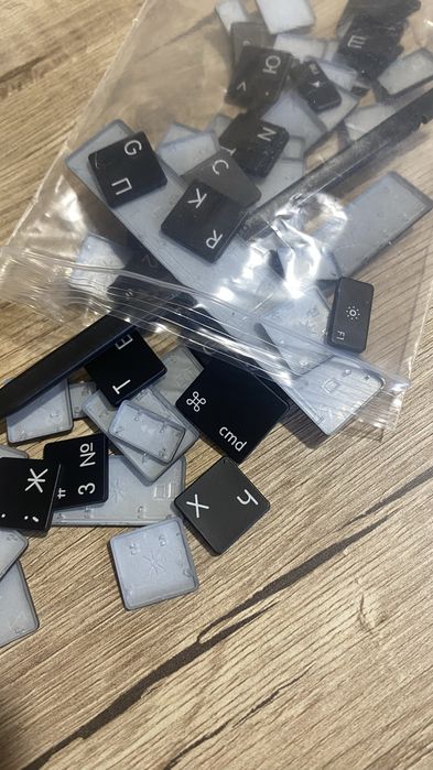 Комплекти клавіш клавіатури mac book pro