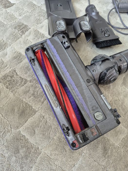 Безпровідний пилосос Dyson