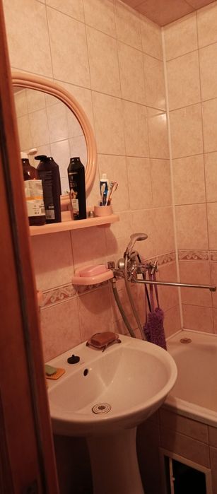 Здаю в оренду кімнату в двох кімнатній квартирі