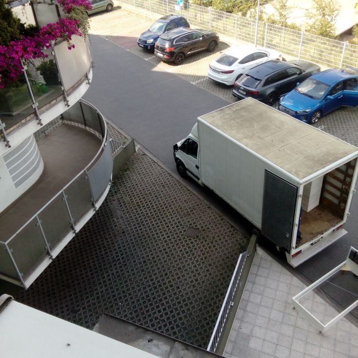 Małe  przeprowadzki Bydgoszcz  Transport mebli , wnoszenie mebli