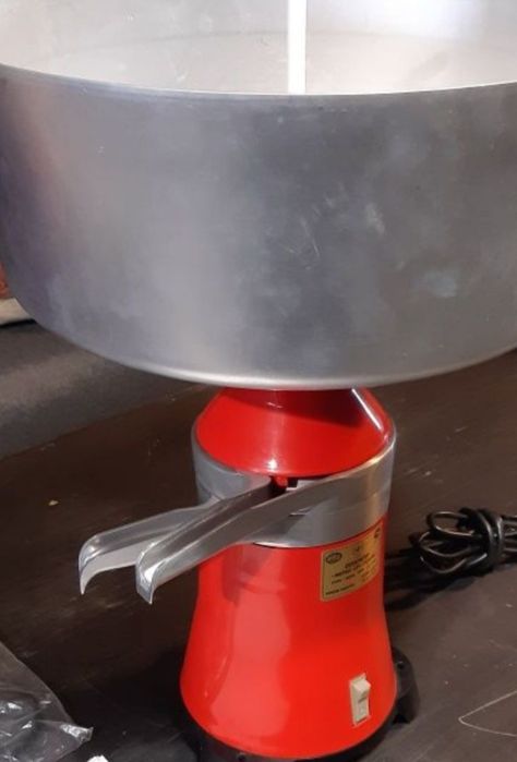 Сепаратори три штуки.