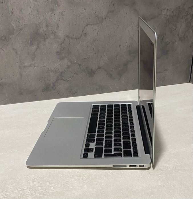 Ноутбук MacBook A1369 13.3" 2GB RAM/120GB SSD! N2783