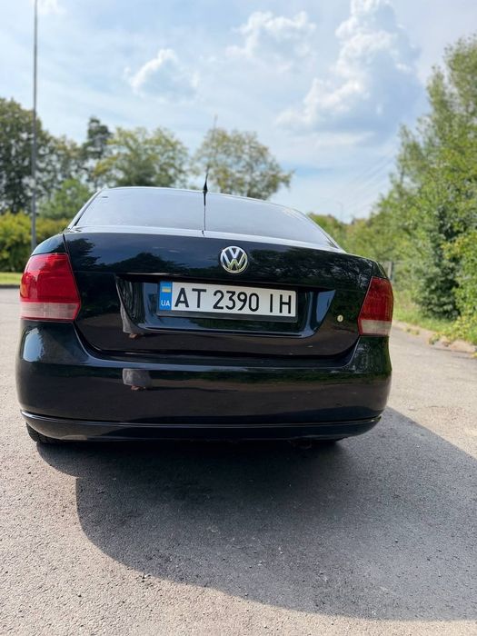 Volkswagen Polo    2011