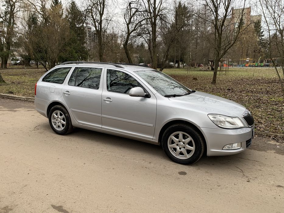 Шкода А 5 2.0 Дизель ,Автомат