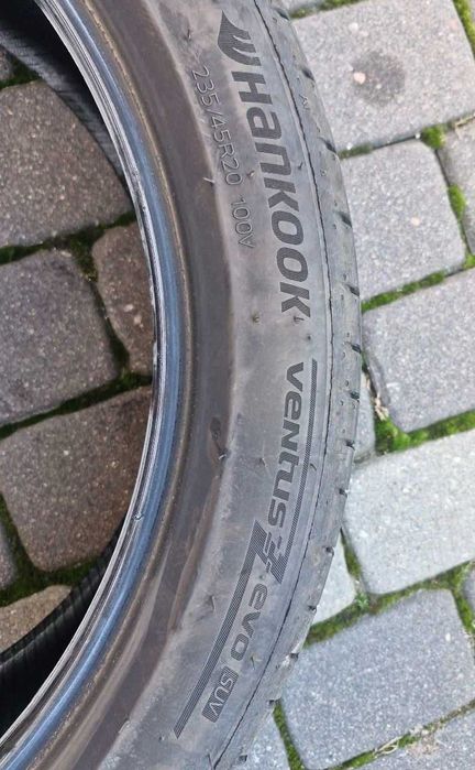 4x Hankook Ventus Evo SUV 235/45R20 100V komplet, jak nowe