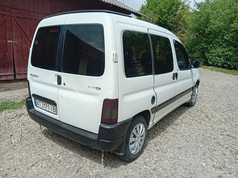 Продам пежо партнер