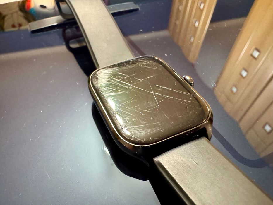 Amazfit GTS 4 Infinite Black + Smart Scale