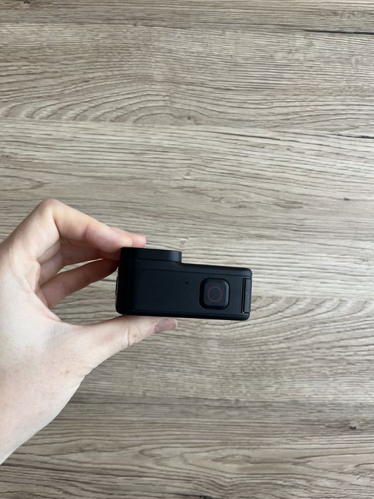 Камера GoPro 11 с комлектом оригинальных аксессуаров + карта памяти