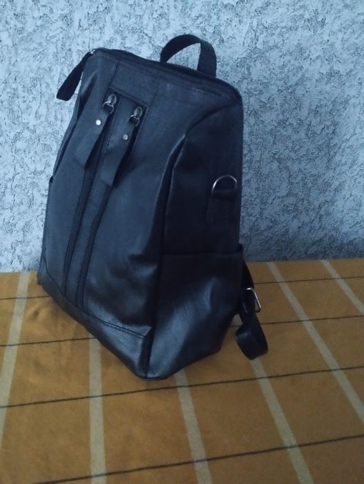 Рюкзак.         .