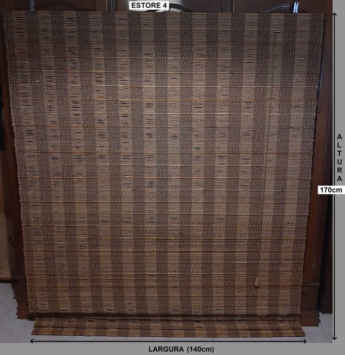 4 estores de janelas (bem estimados)