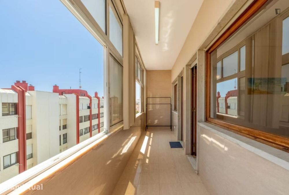 Apartamento com 2 quartos - localizado em Costa da Caparica Lisbon