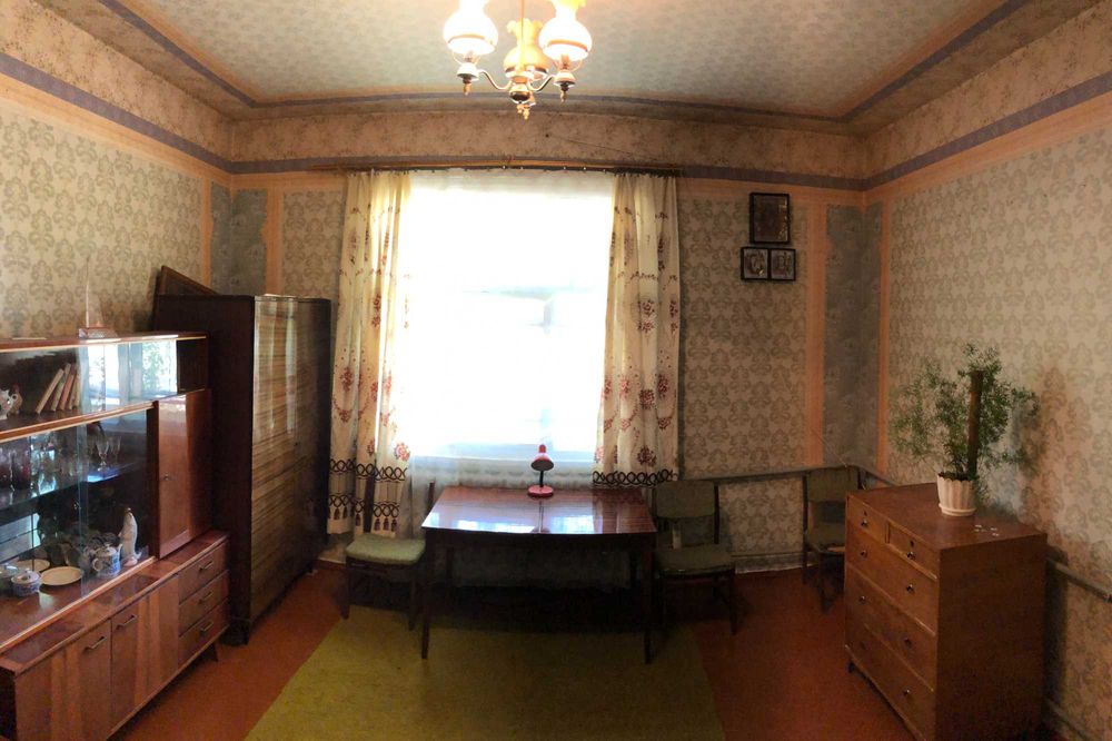 Продаж 2-кімнатної кваритри Лебедин вул. 19 Серпня