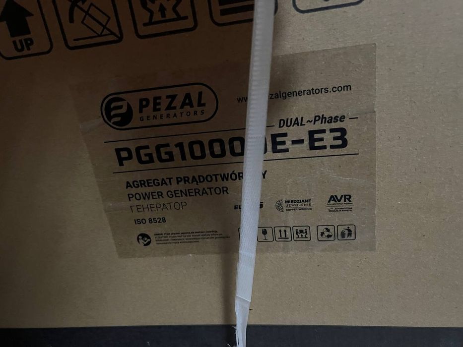 Генератор Pezal PGG10000E-E3