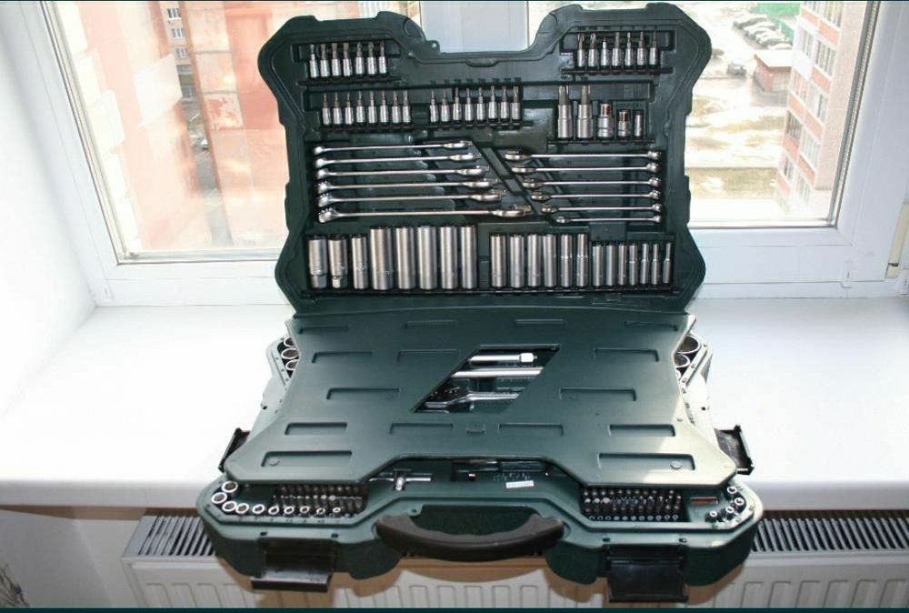 Набір інструментів MANNESMANN 215 од. M98430 Новий Набор инструментов