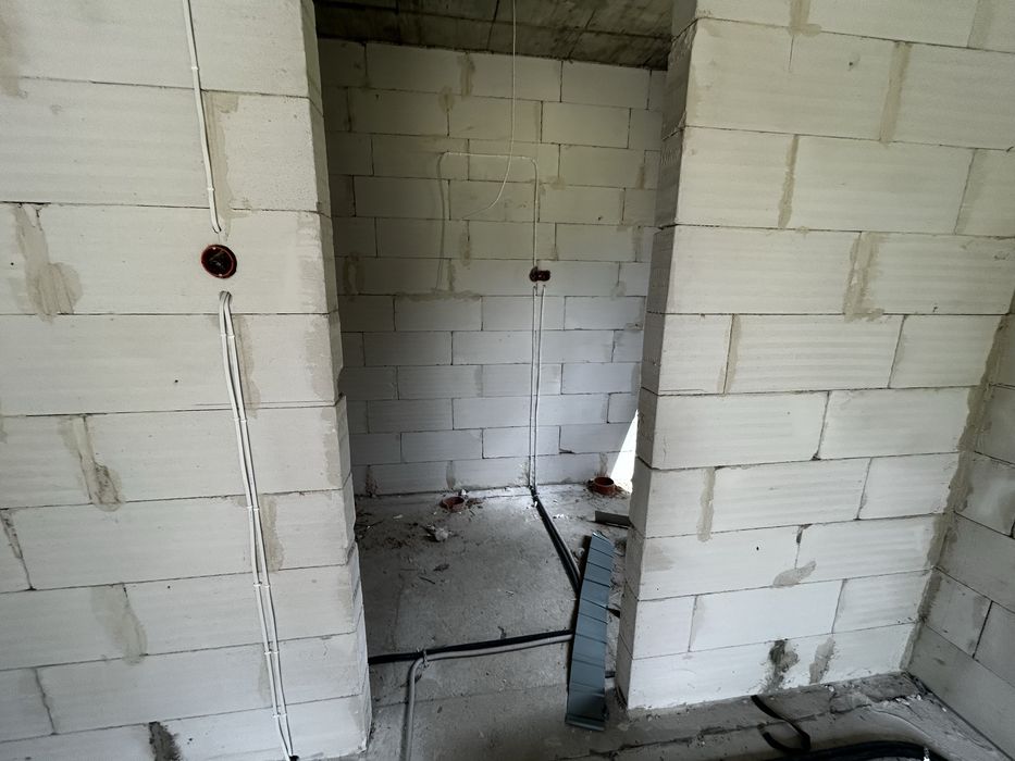 Usługi elektryczne, Elektryk