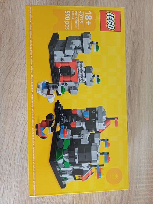 Lego mini Knights Castle 40775