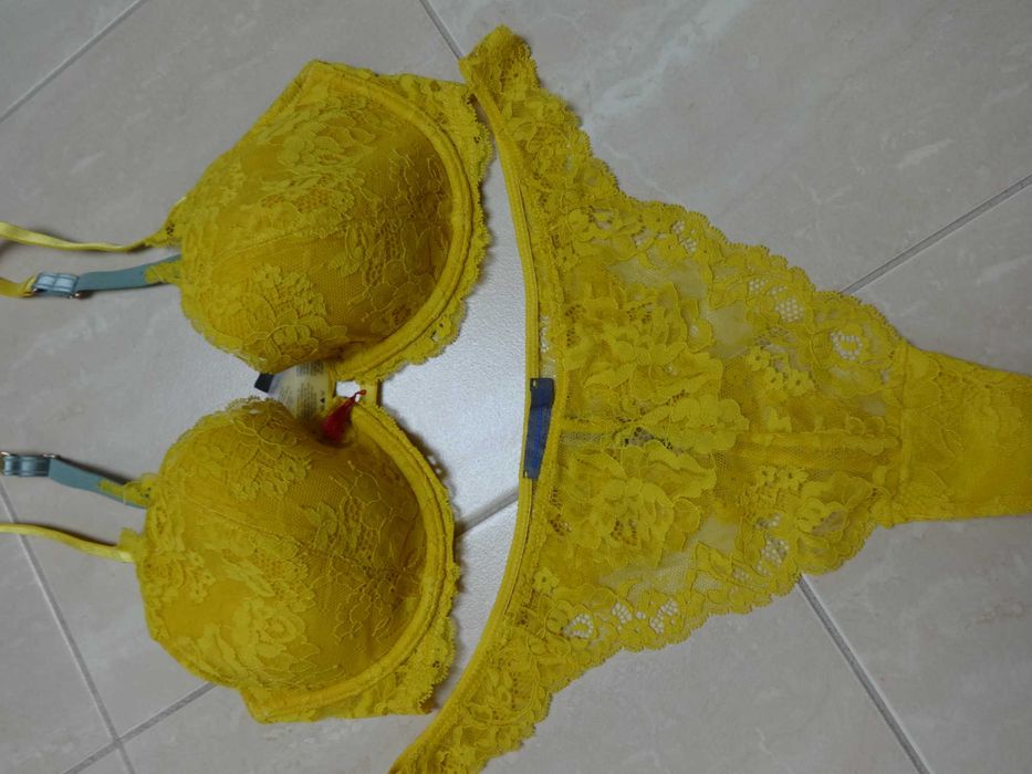 Komplet bielizny damskiej elle macpherson body
