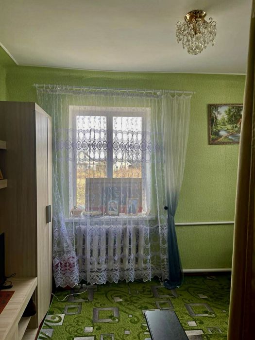 Будинок 22 км від ЛУЦЬКА