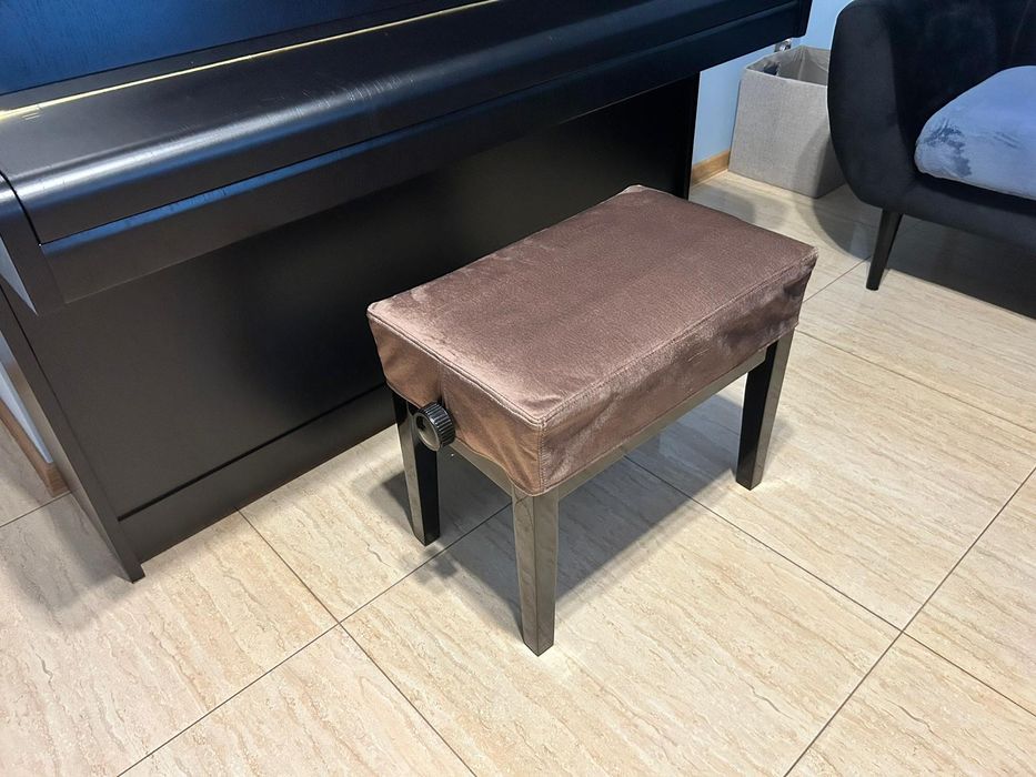 Pokrowiec na ławeczkę do pianina!