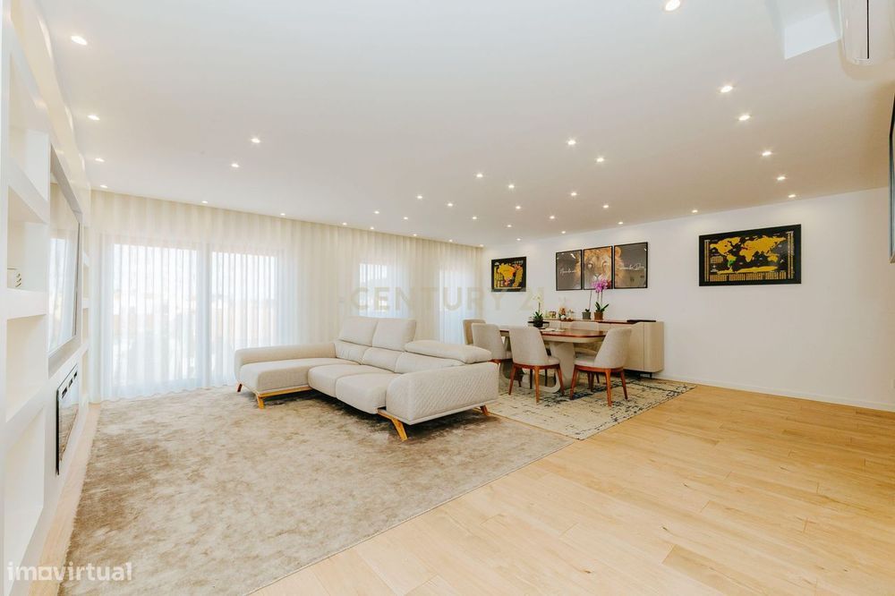 Exclusivo apartamento T4 Duplex