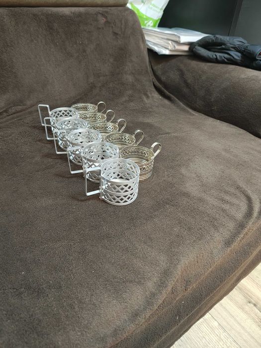 Koszyczki , uchwyty do szklanek PRL