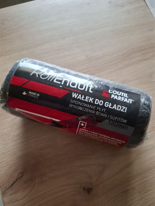 Wałek do gładzi z rączka ROLLENDUIT do gladzi 180/18mm Loutil Parfait