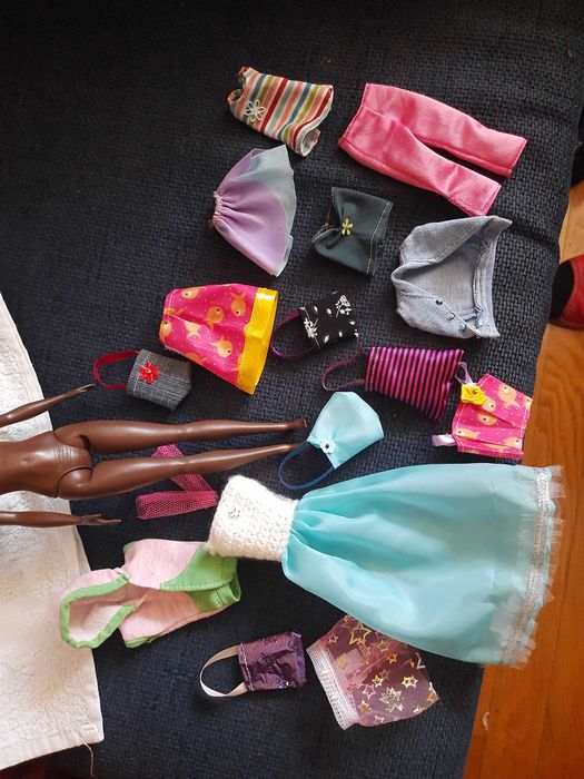 Lalka Barbie ubranka