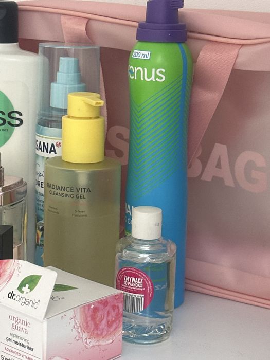 Kosmetyki+ kosmetyczka