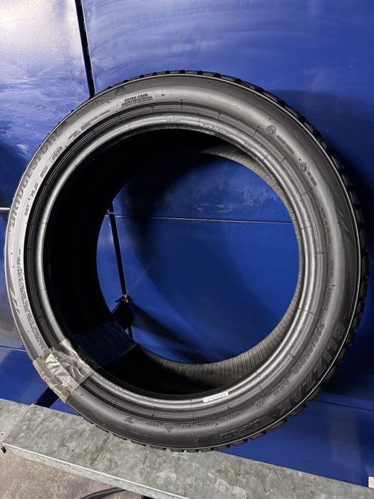 Bridgestone Blizzak LM32  225 45 r 18 Hankook Winter I pike rs  225/45r18 зимова Склад Шин Умань 225 45 r 18