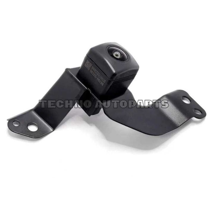 Передня камера Toyota Camry Hybrid AXVA70 AXVH7 2017–2023