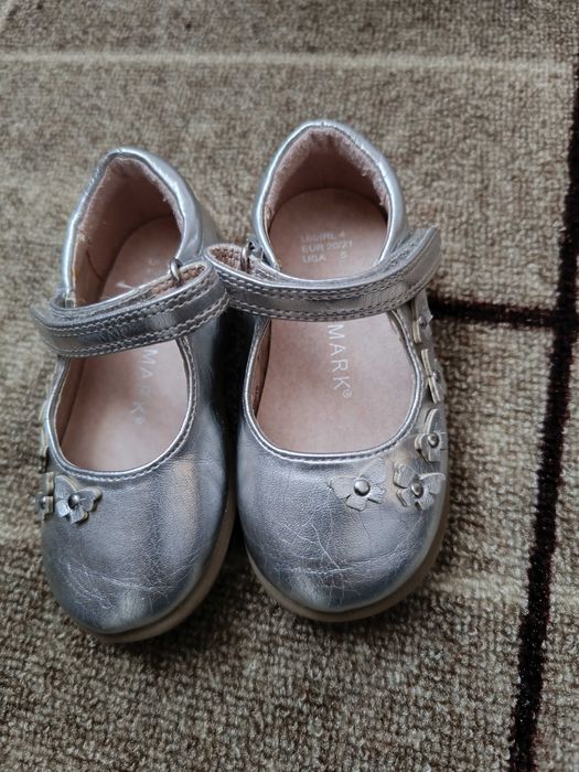 Взуття дитяче дівчинка
