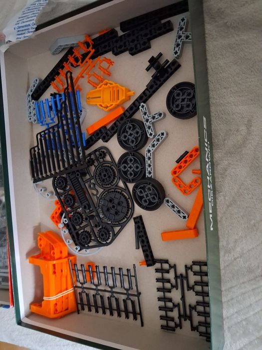 Mechanics ciężarówki clementoni