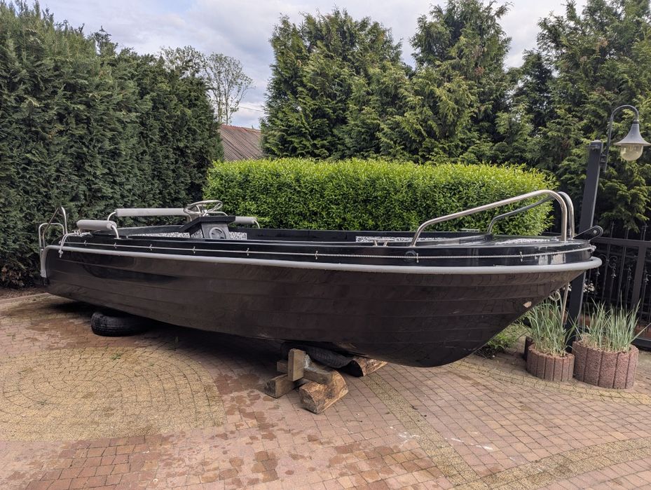 Łódź motorowa, łódka